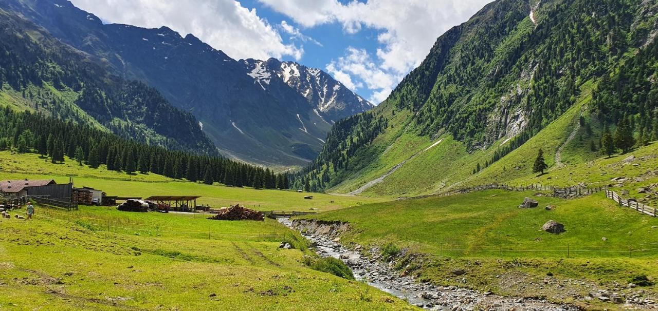 Gaestehaus Landhaus Tyrol Gries im Sellrain Ngoại thất bức ảnh