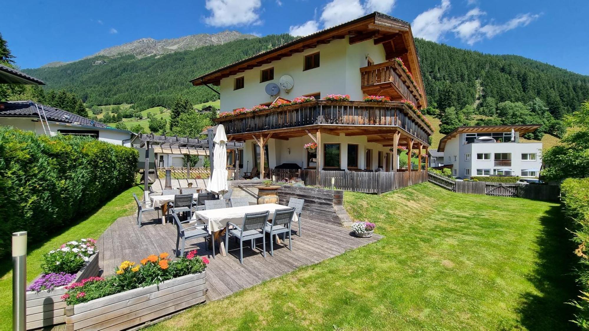Gaestehaus Landhaus Tyrol Gries im Sellrain Ngoại thất bức ảnh